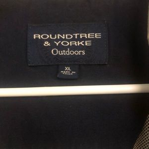 vintage round tree & york windbreaker